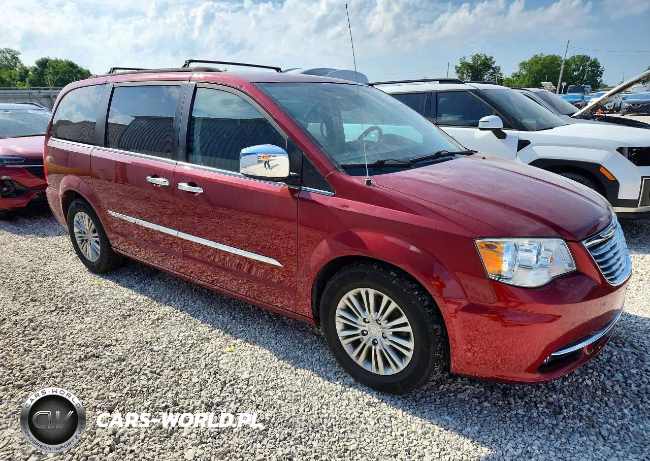 2016 Chrysler Town & Country Touring L VIN:2C4RC1CG6GR104375 - 4