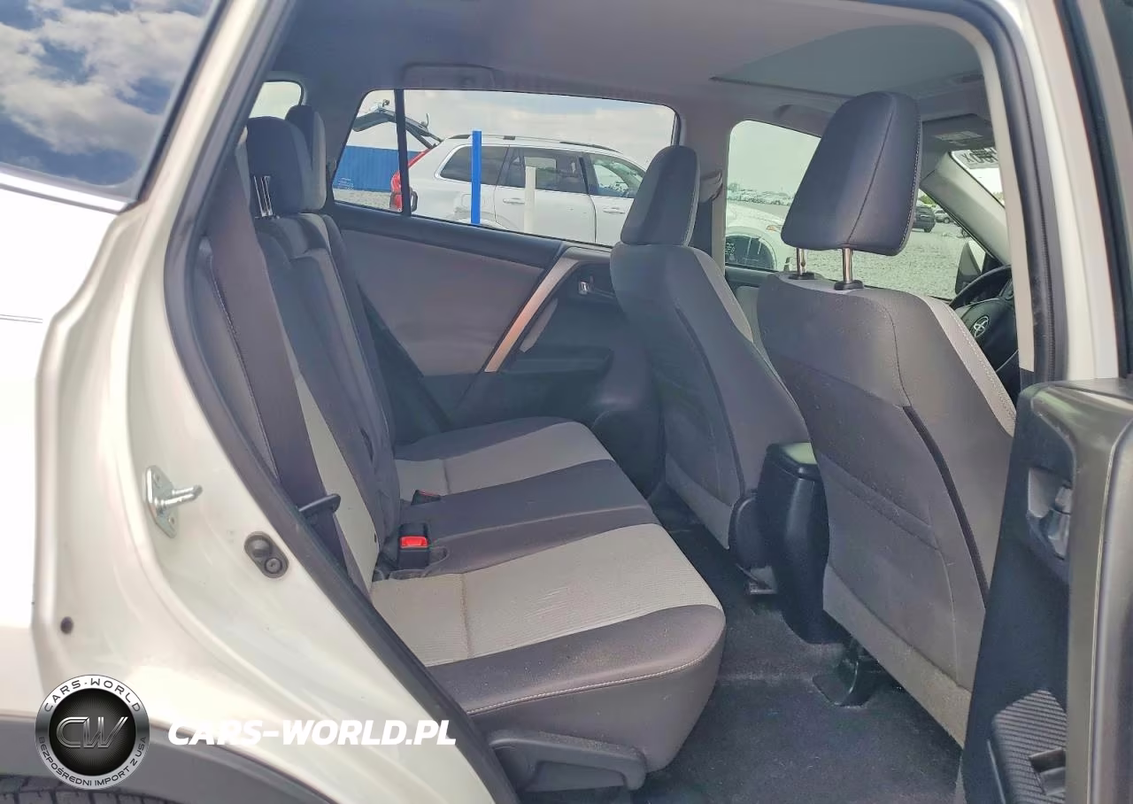2015 Toyota Rav4 Xle VIN:JTMWFREV7FJ049006 - 10