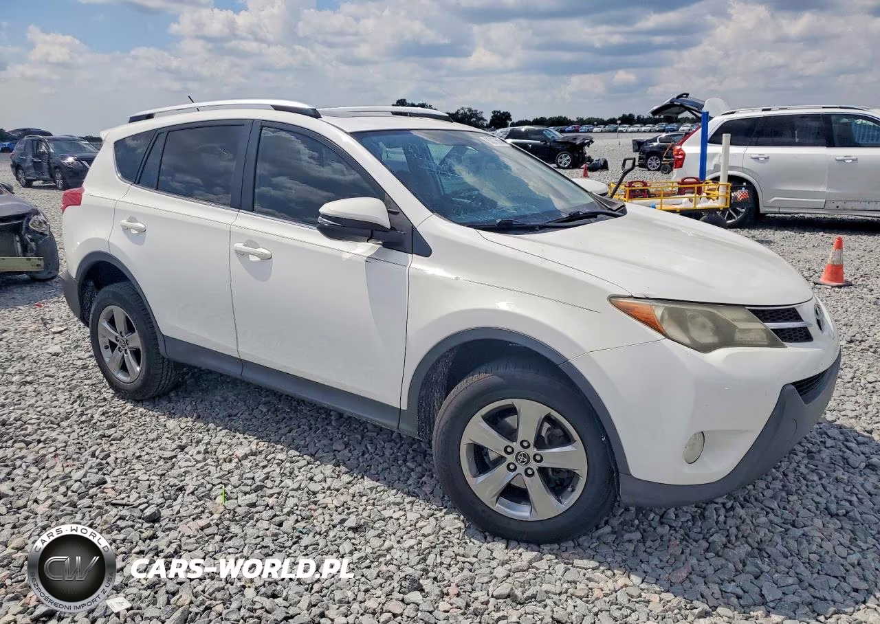 2015 Toyota Rav4 Xle VIN:JTMWFREV7FJ049006 - 4