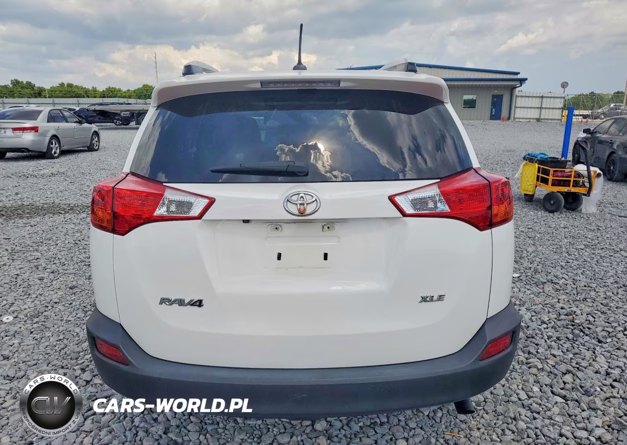 2015 Toyota Rav4 Xle VIN:JTMWFREV7FJ049006 - 6
