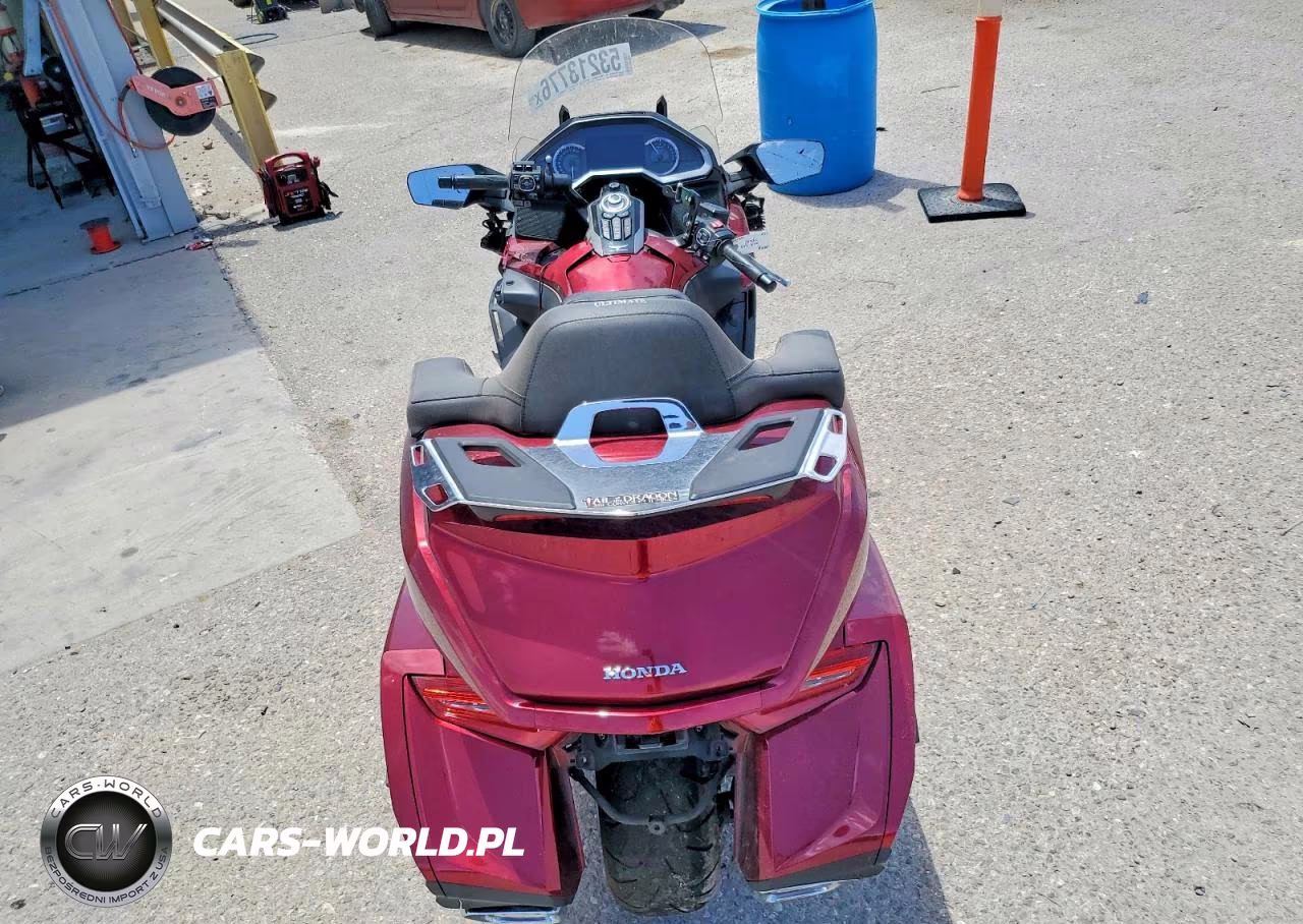 2018 Honda Gl1800 D VIN:JH2SC7952JK002711 - 6