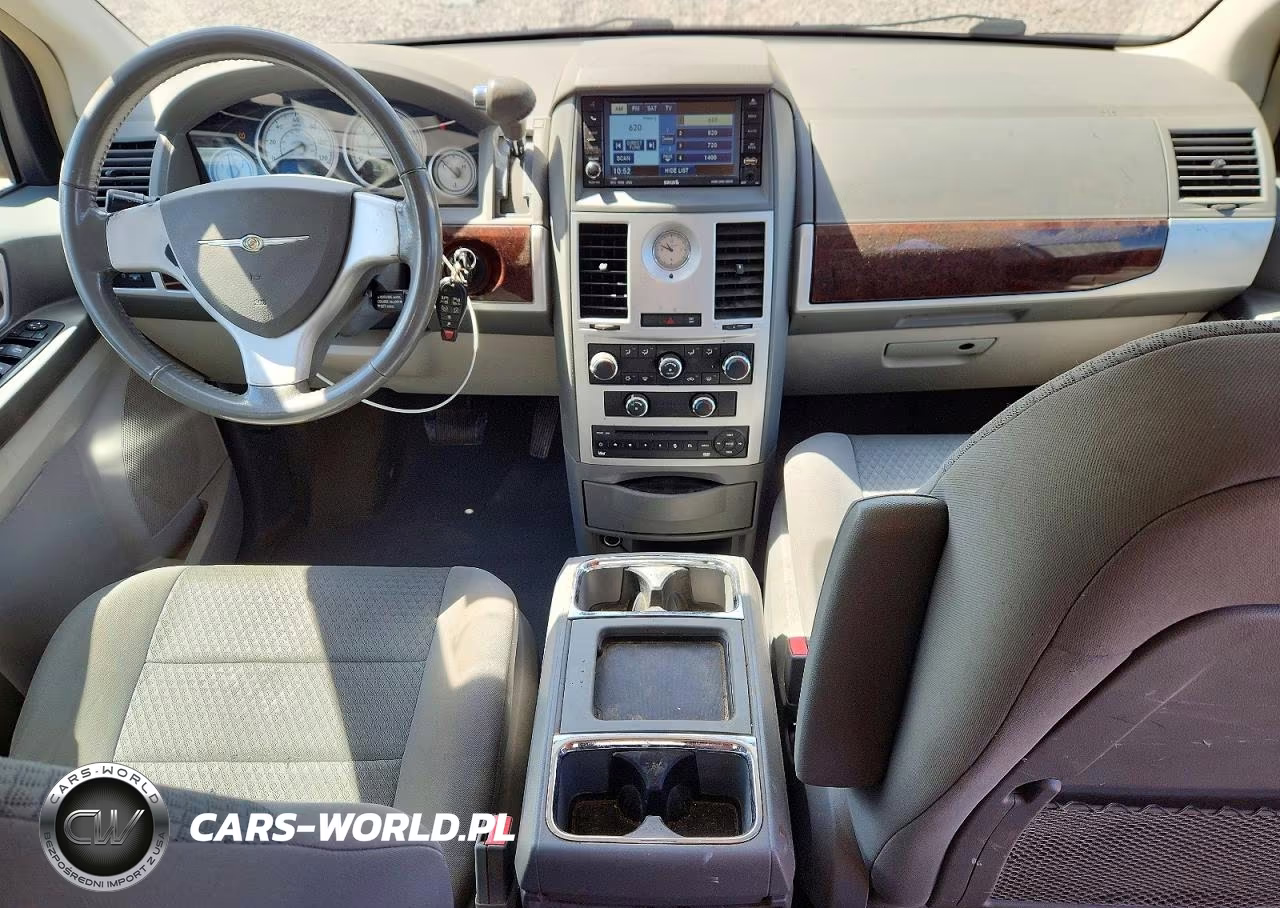 2010 Chrysler Town & Country Touring VIN:2A4RR5DX4AR475038 - 8