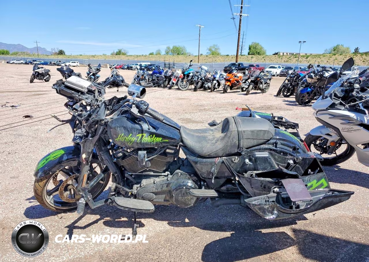 2024 Harley-Davidson Flhx VIN:1HD1KB718RB623827 - 3