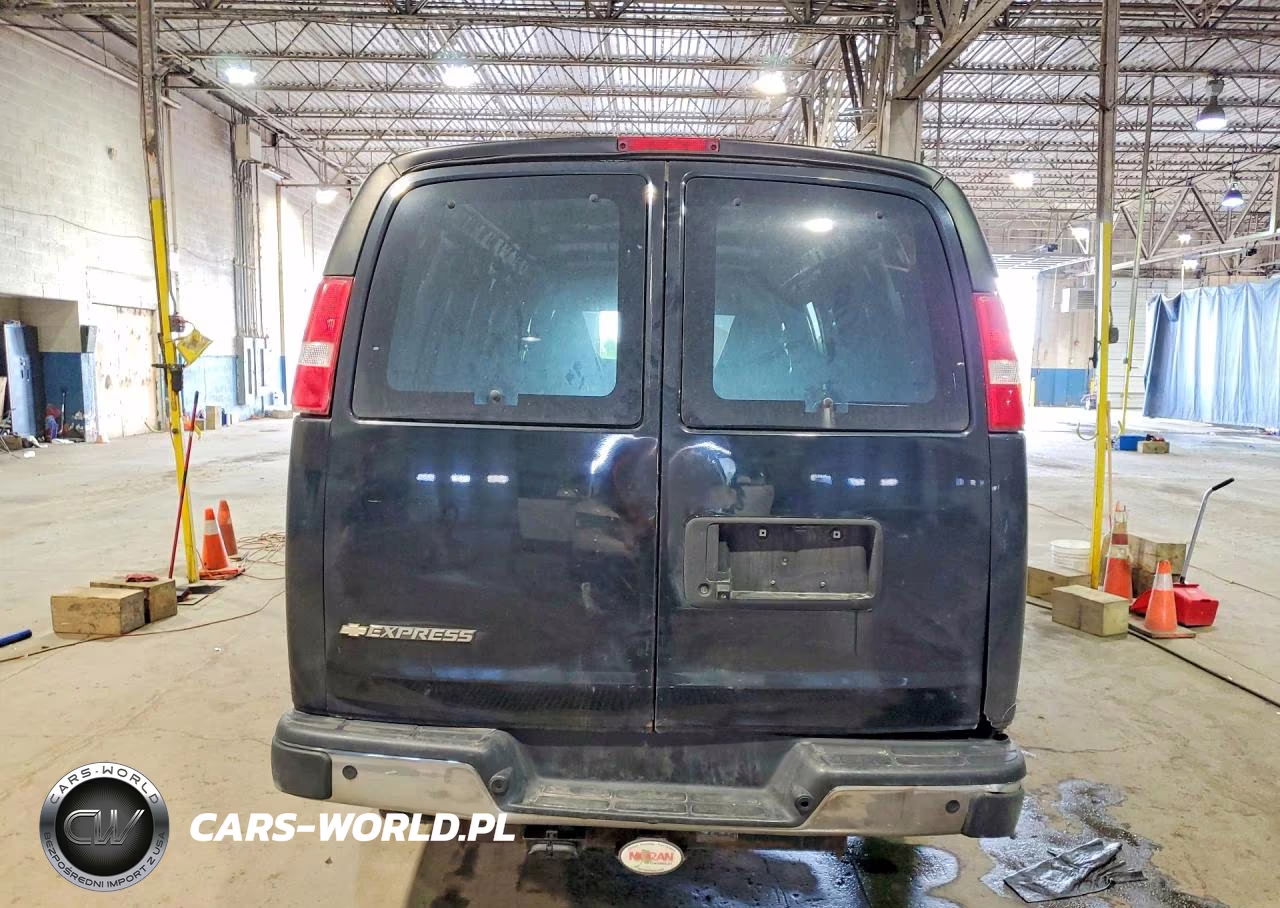 2018 Chevrolet Express 2500 Cargo Ext Delivery Van VIN:1GCWGBFG7J1261840 - 6