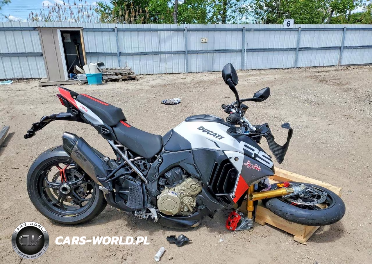 2026 Ducati Multistrada V4 Rs – zdjęcie 1 z 9