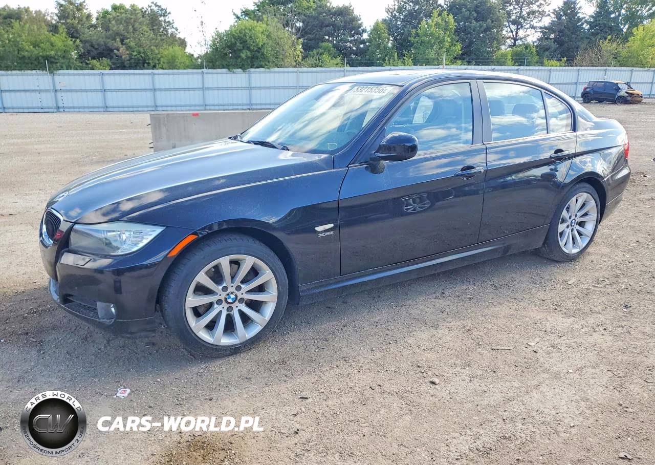 2011 BMW 328 Xi VIN:WBAPK7C50BA463999 - 1