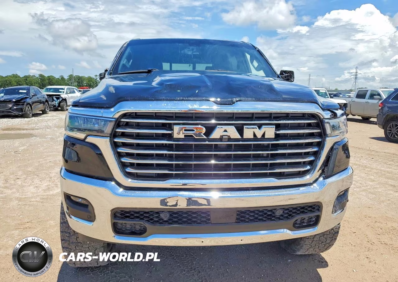2026 Ram 1500 Laramie VIN:1C6SRFJP8TN175768 - 5