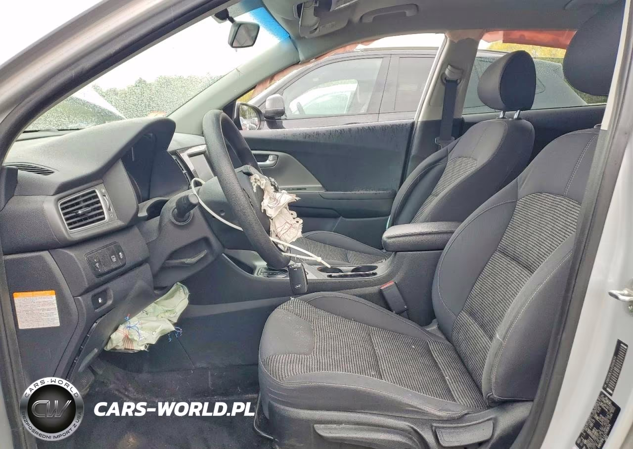 2018 Kia Niro Lx VIN:KNDCB3LC4J5161874 - 7