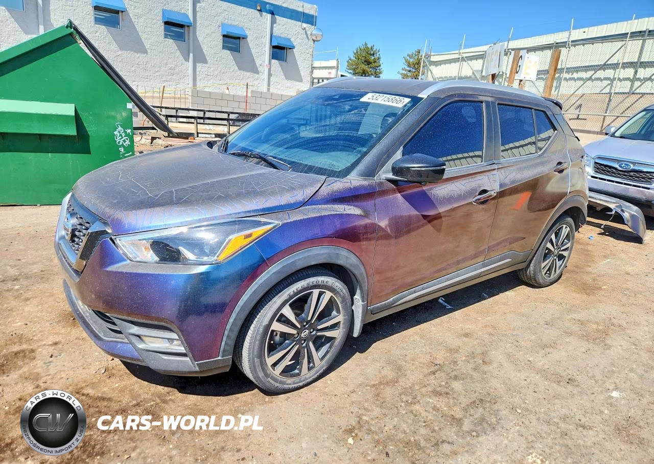 2020 Nissan Kicks Sr