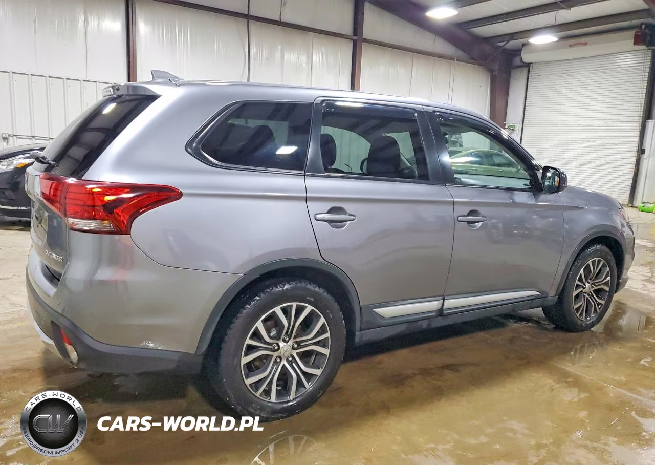 2018 Mitsubishi Outlander Es VIN:JA4AD2A32JJ001220 - 3