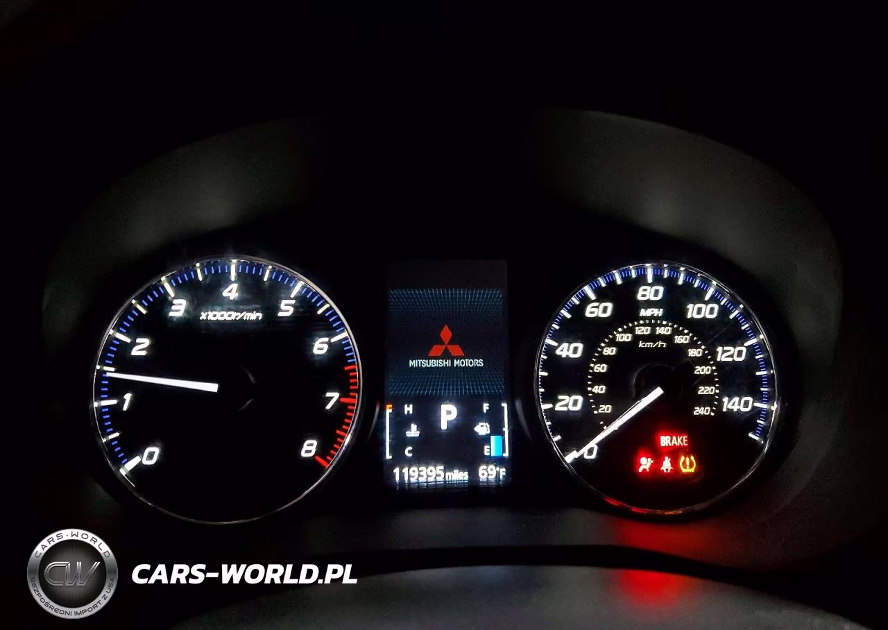 2018 Mitsubishi Outlander Es VIN:JA4AD2A32JJ001220 - 9