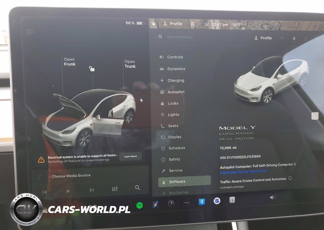 2020 Tesla Model Y VIN:5YJYGDEE0LF031894 - 9