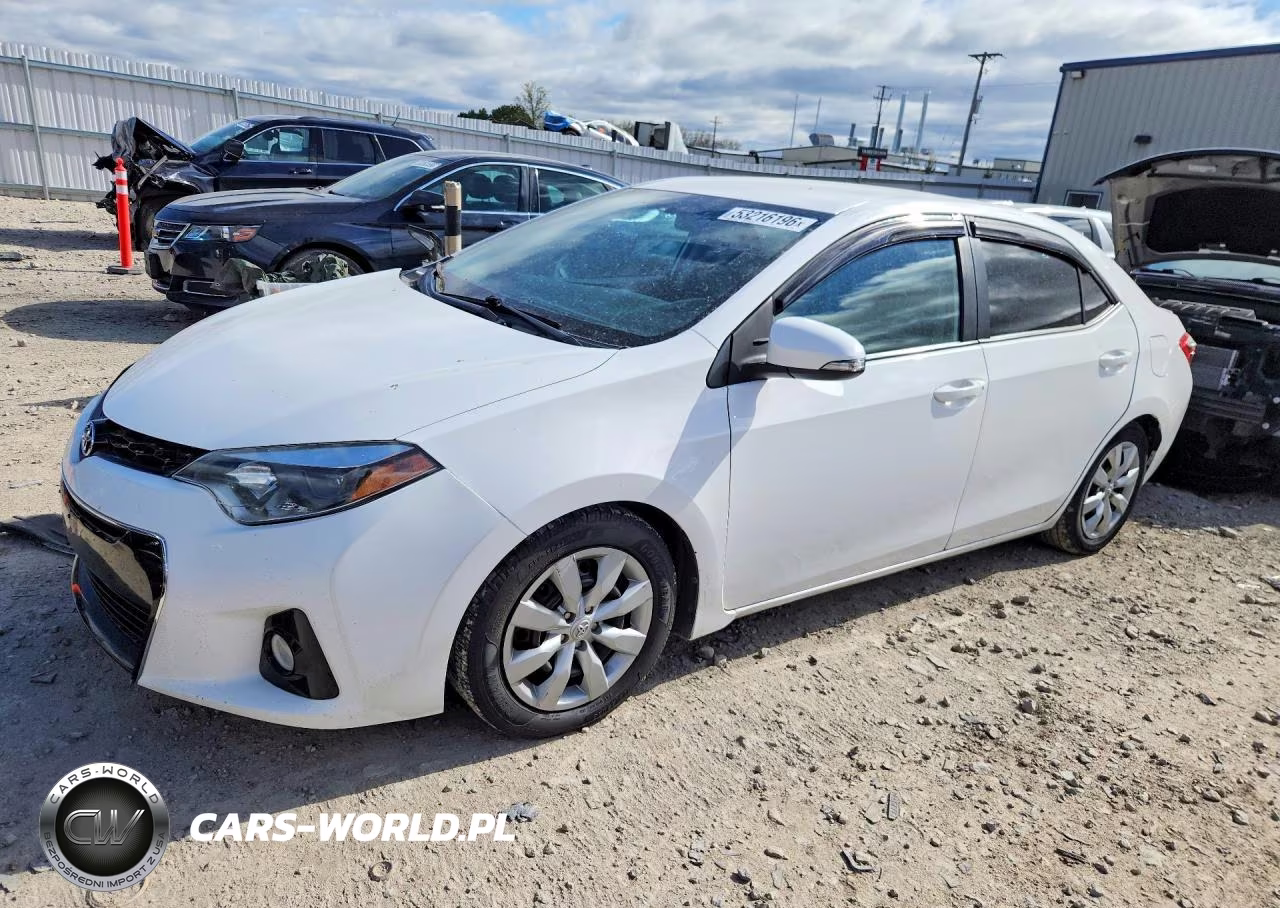 2015 Toyota Corolla S Plus