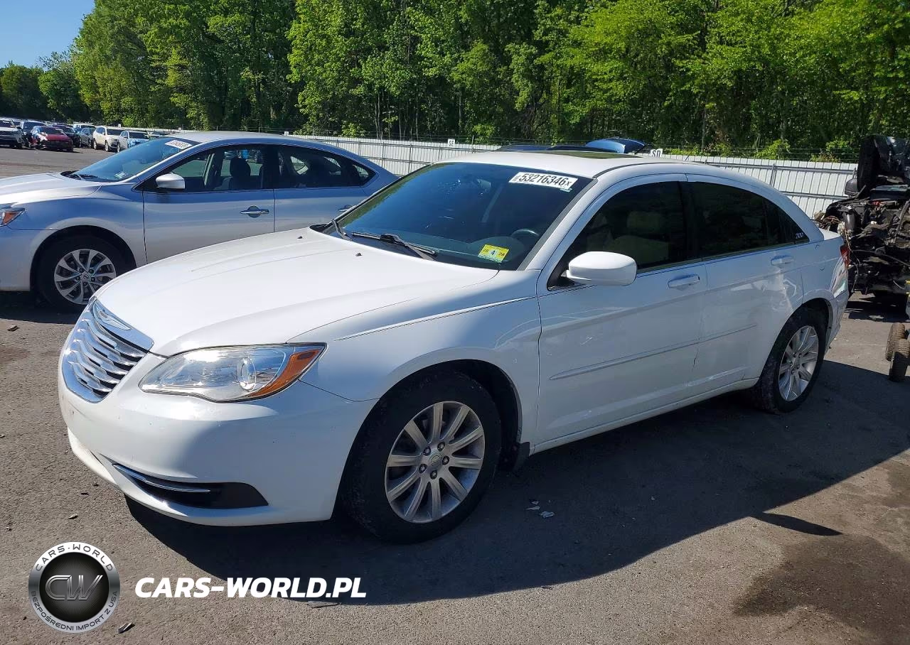 2013 Chrysler 200 Touring