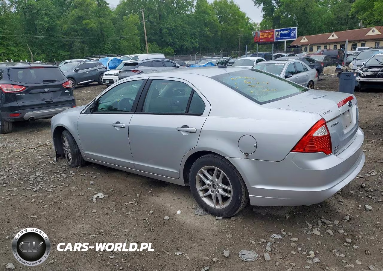 2012 Ford Fusion S VIN:3FAHP0GAXCR431825 - 2