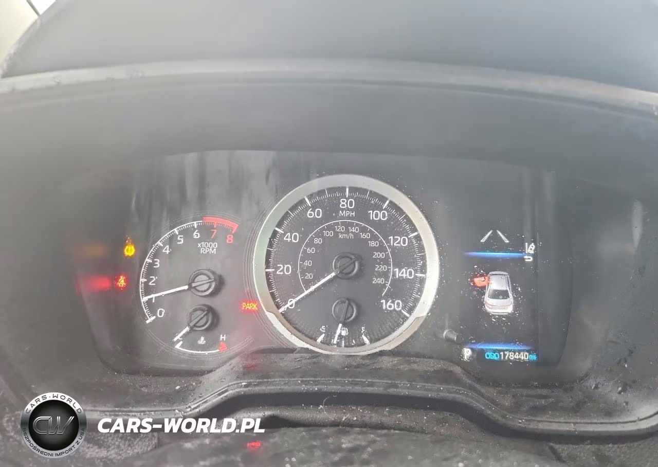 2020 Toyota Corolla Le VIN:5YFEPRAE8LP078505 - 9