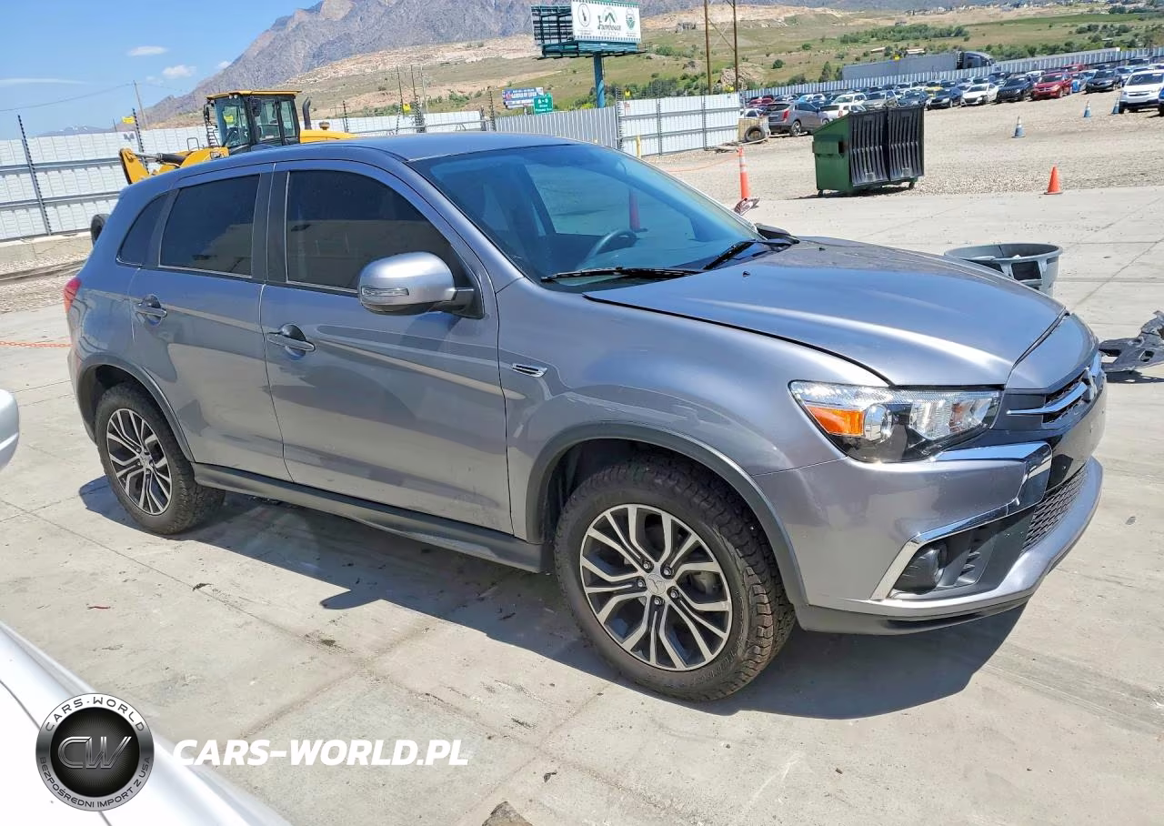 2018 Mitsubishi Outlander Sport Es VIN:JA4AR3AU7JZ013512 - 4