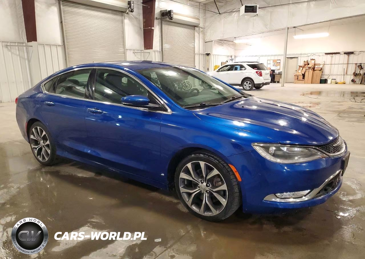 2015 Chrysler 200 C VIN:1C3CCCCG4FN520118 - 4