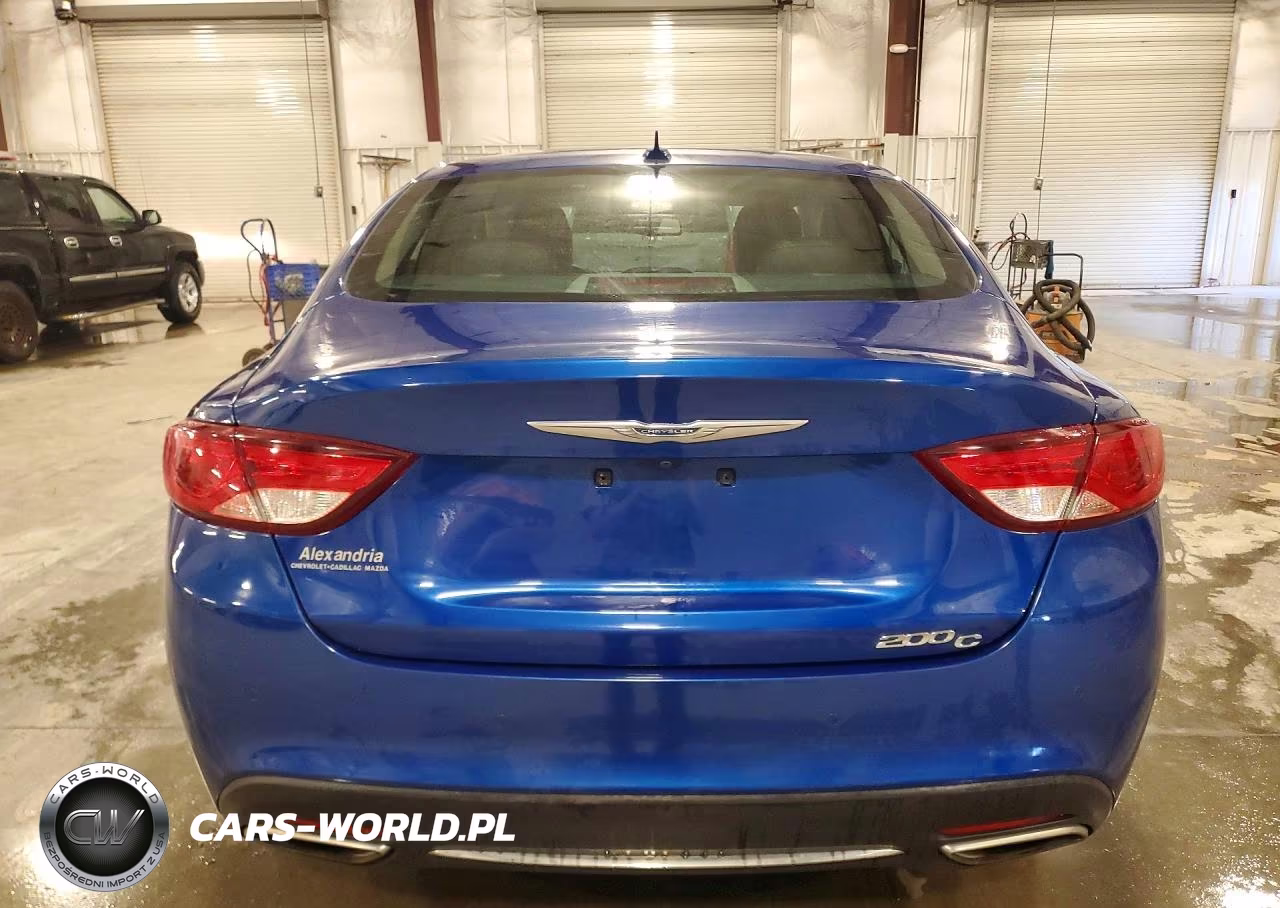 2015 Chrysler 200 C VIN:1C3CCCCG4FN520118 - 6