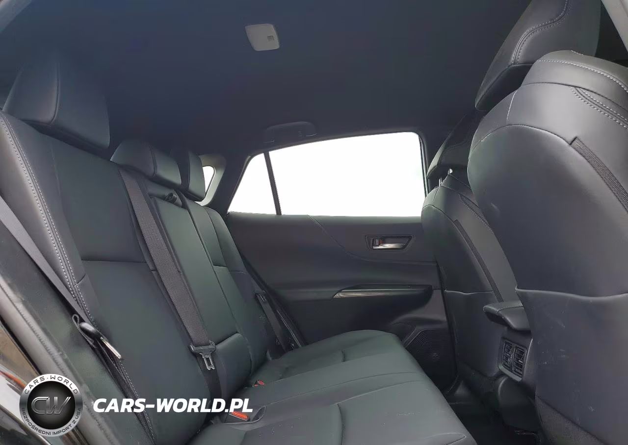2024 Toyota Venza Nightshade Edition VIN:JTEAAAAH4RJ174846 - 11