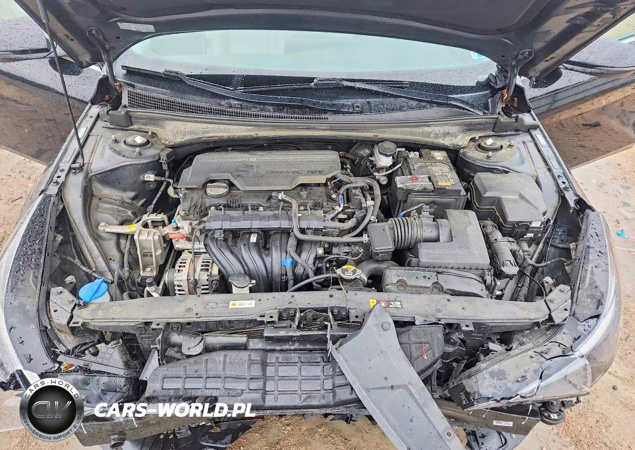 2022 Hyundai Elantra Limited VIN:KMHLP4AG5NU340154 - 11