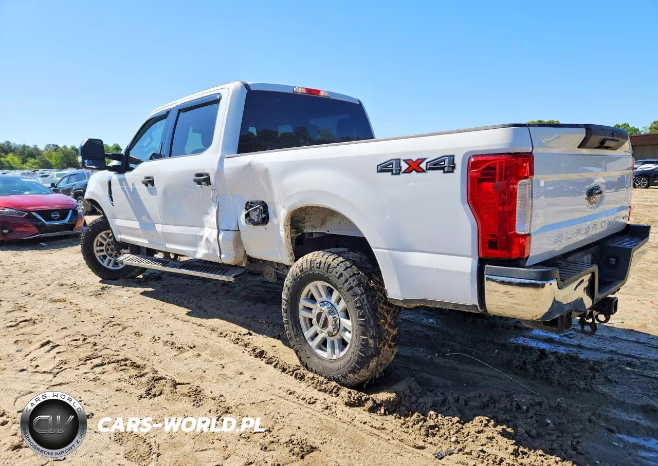 2018 Ford F250 Super Duty VIN:1FT7W2B6XJEC60033 - 2