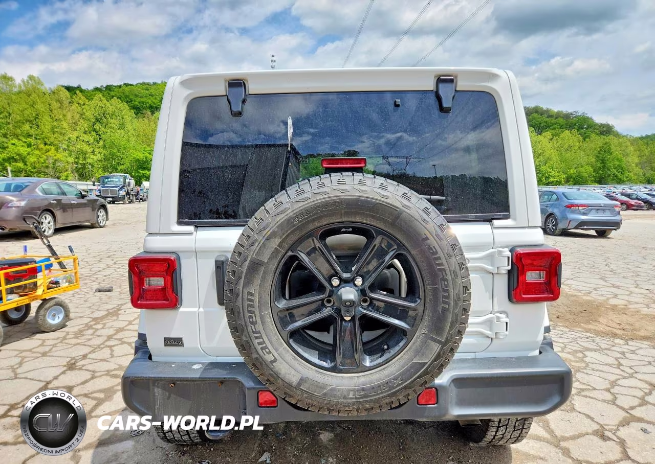 2020 Jeep Wrangler Unlimited Sahara VIN:1C4HJXEN5LW145288 - 6