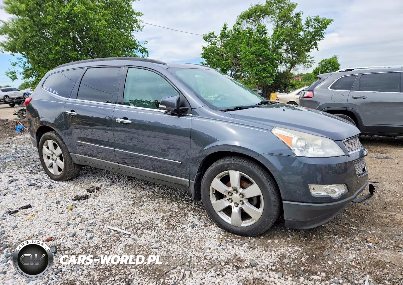 2009 Chevrolet Traverse Ltz VIN:1GNER33DX9S170189 - 4