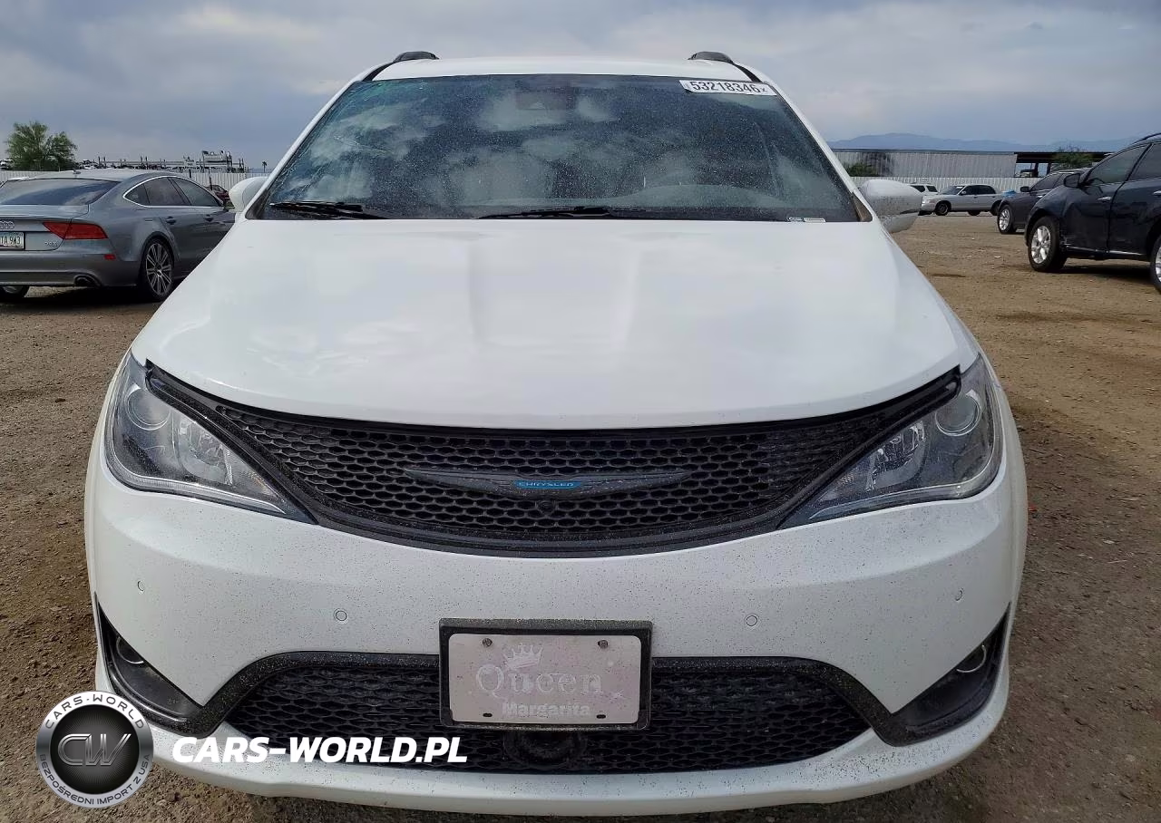 2020 Chrysler Pacifica Hybrid Limited VIN:2C4RC1N70LR199488 - 5