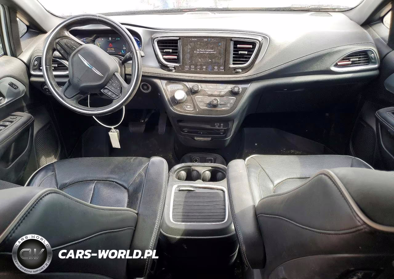 2020 Chrysler Pacifica Hybrid Limited VIN:2C4RC1N70LR199488 - 8