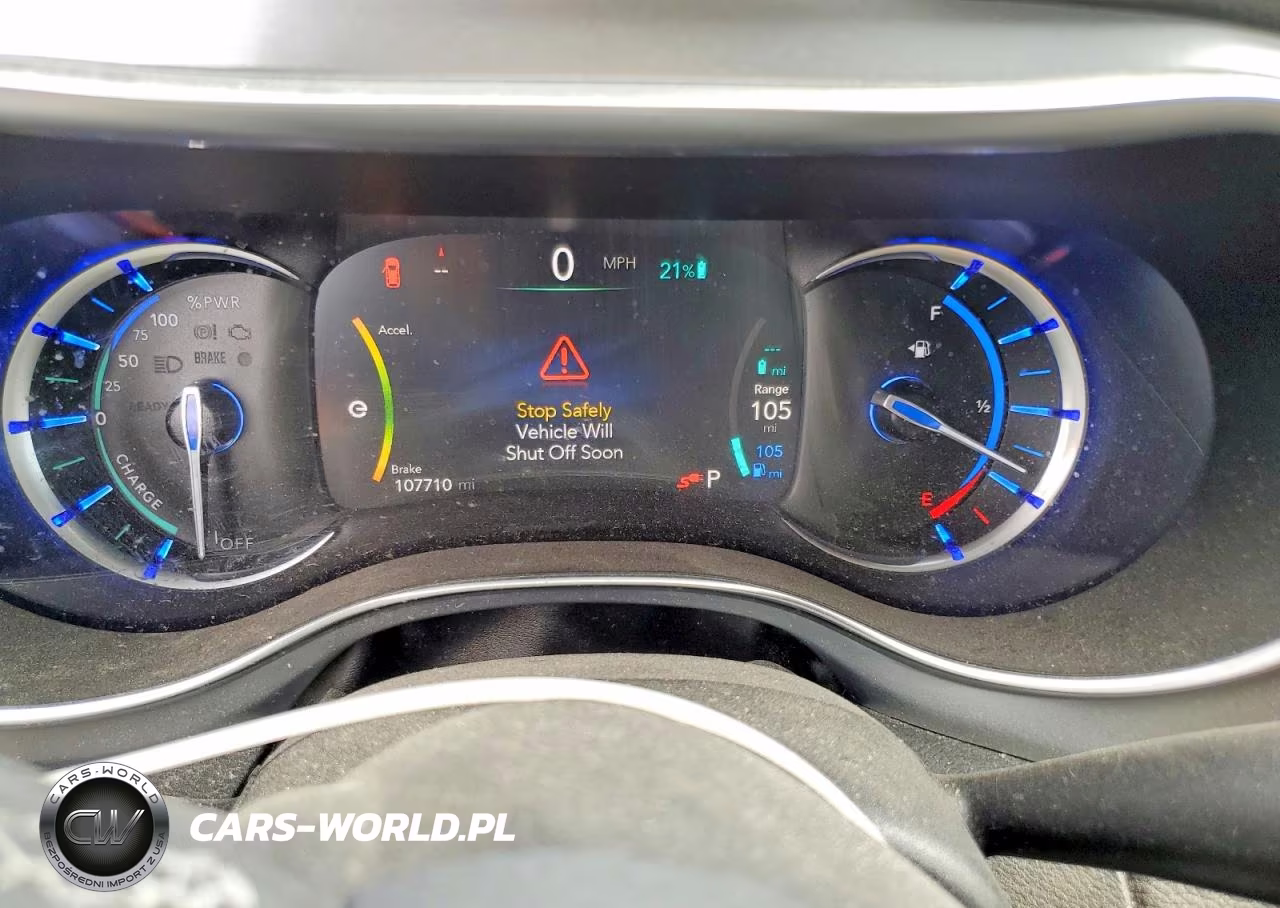 2020 Chrysler Pacifica Hybrid Limited VIN:2C4RC1N70LR199488 - 9