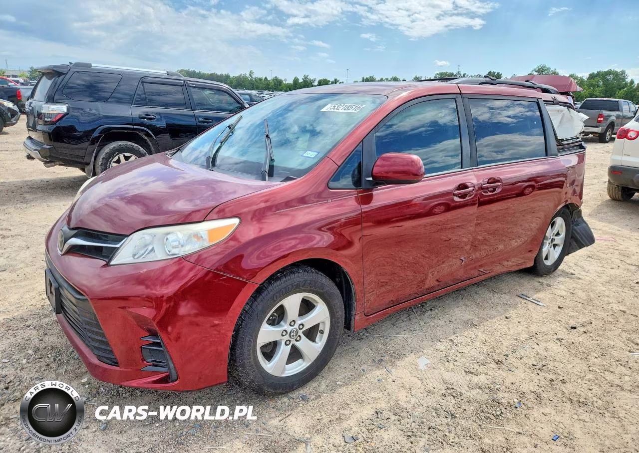 2020 Toyota Sienna Le