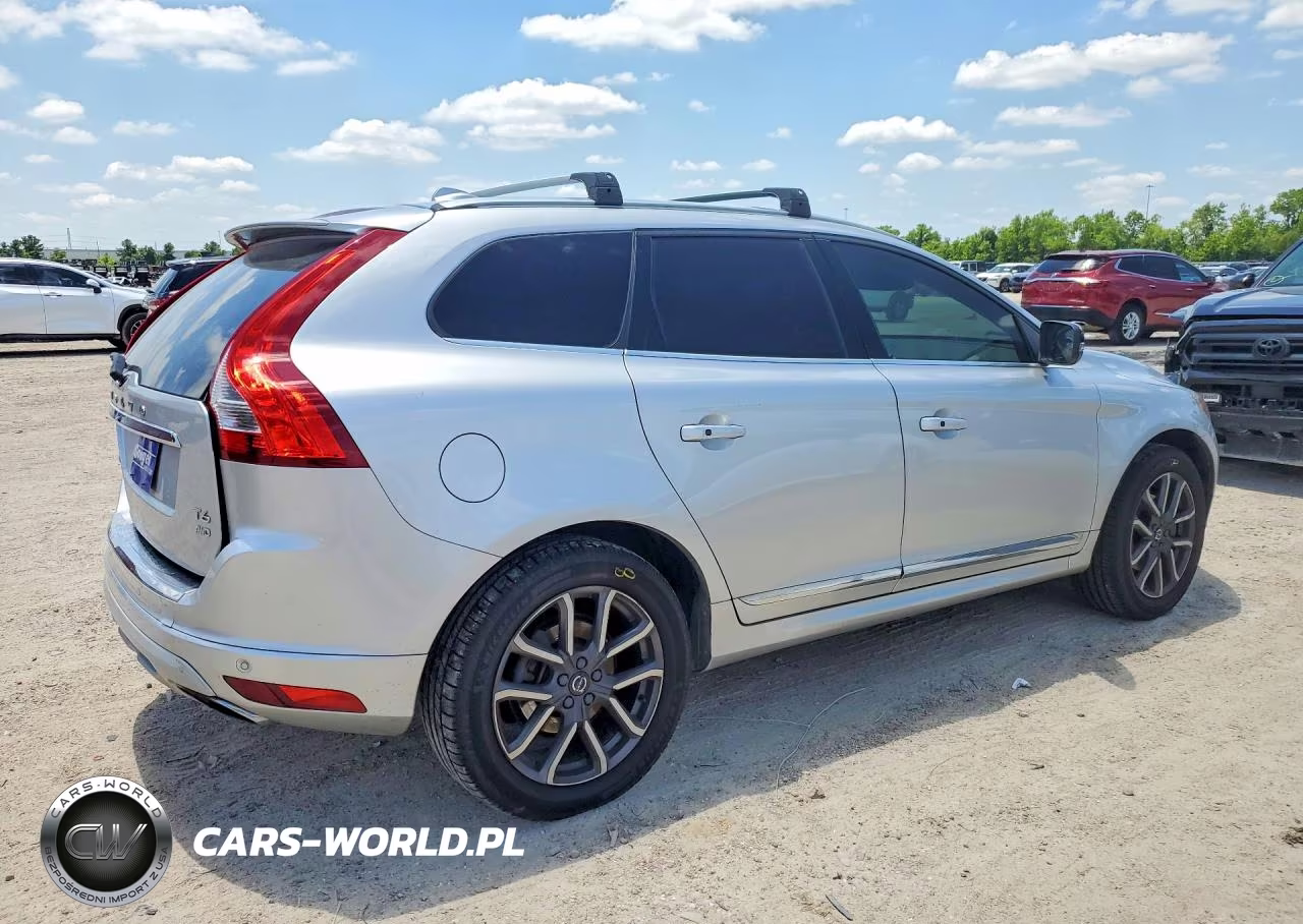 2017 Volvo Xc60 T6 Dynamic VIN:YV449MRRXH2202793 - 3
