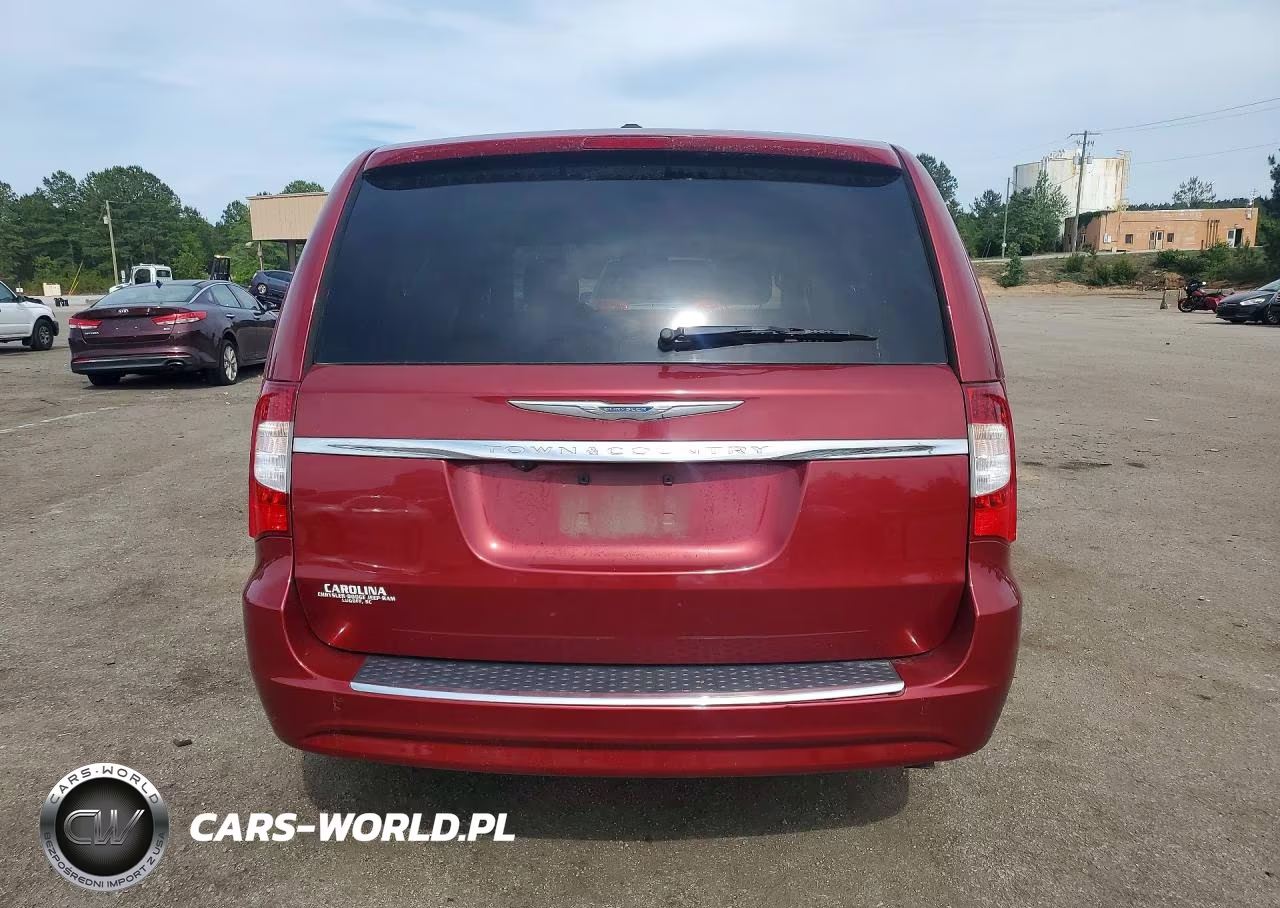 2015 Chrysler Town & Country Touring VIN:2C4RC1BG3FR515068 - 6