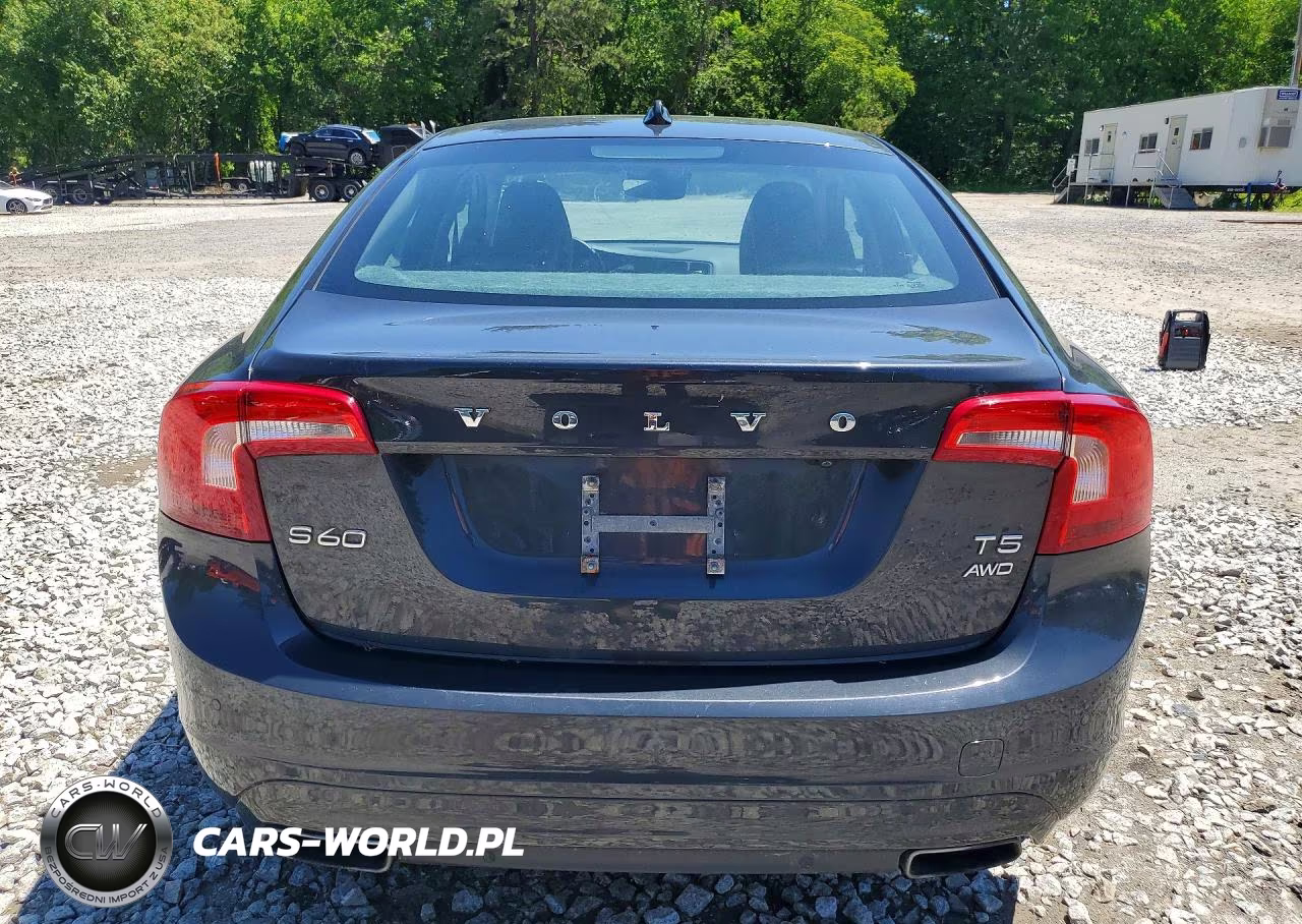2015 Volvo S60 Platinum VIN:YV1612TM4F1348527 - 6