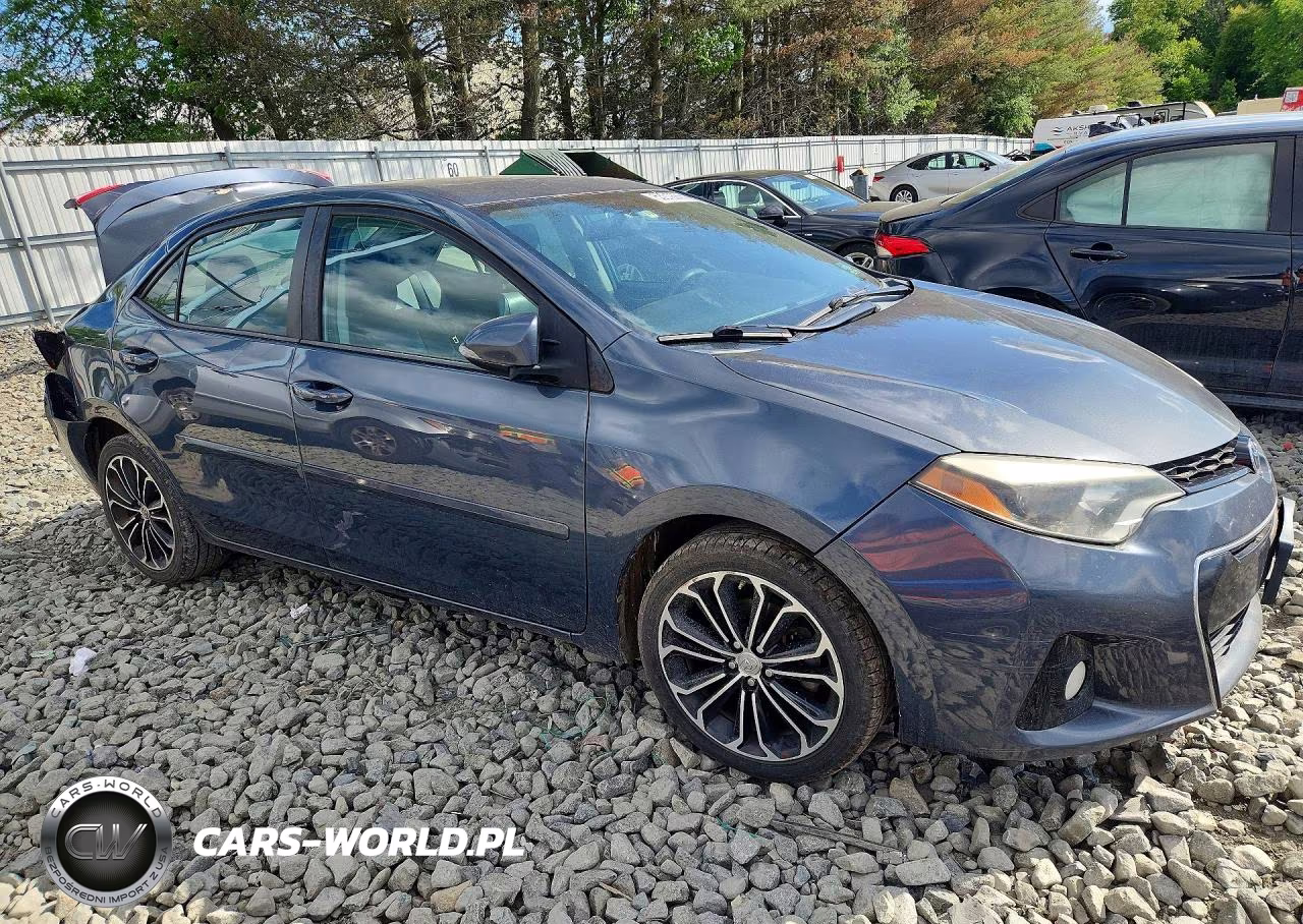 2015 Toyota Corolla S Plus VIN:2T1BURHE7FC374427 - 4