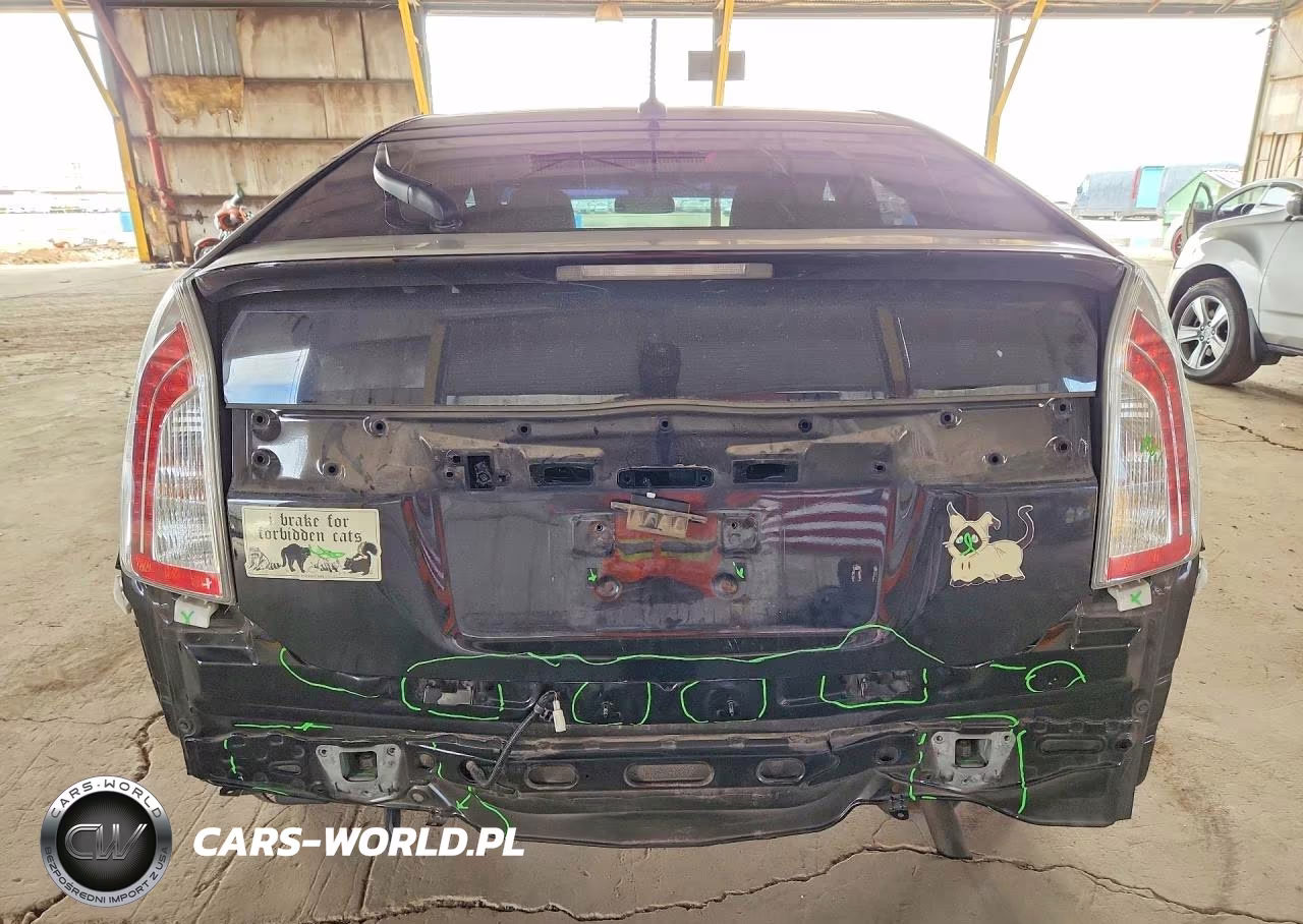2014 Toyota Prius Three VIN:JTDKN3DU6E1795971 - 6