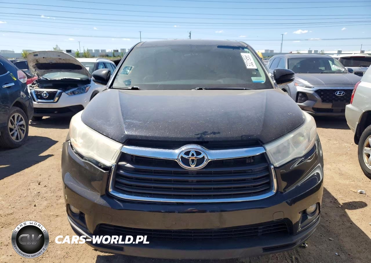 2015 Toyota Highlander Le Plus VIN:5TDBKRFH4FS214418 - 5
