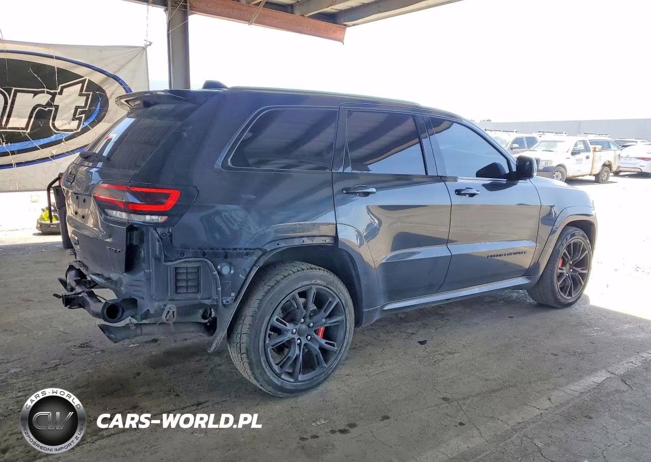 2016 Jeep Grand Cherokee Srt-8 VIN:1C4RJFDJ1GC411426 - 3