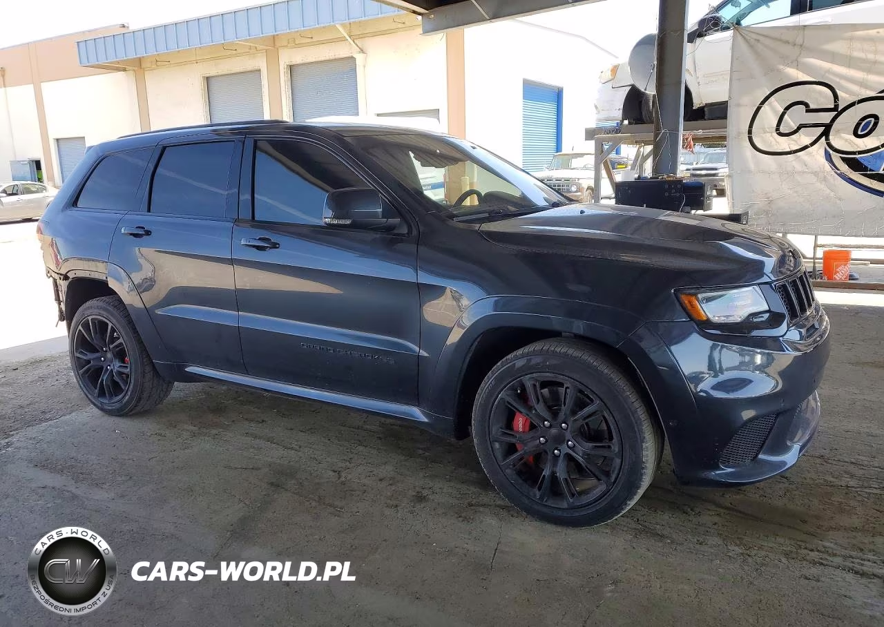 2016 Jeep Grand Cherokee Srt-8 VIN:1C4RJFDJ1GC411426 - 4