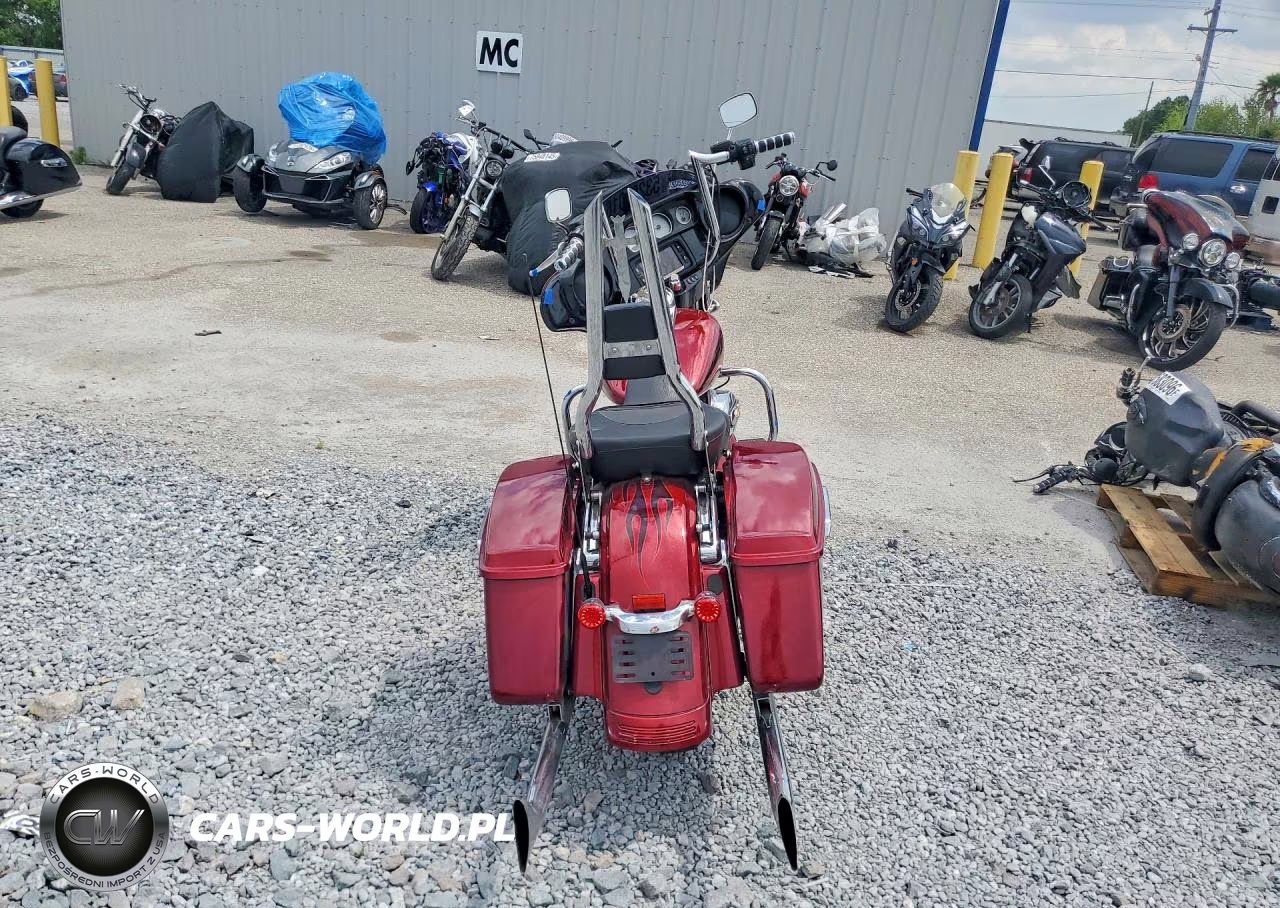 2017 Harley-Davidson Flhxs Street Glide Special VIN:1HD1KRC19HB641251 - 4