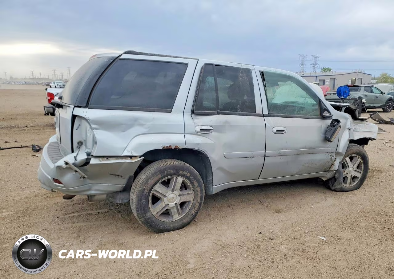2007 Chevrolet Trailblazer Ls VIN:1GNDT13S372144563 - 3