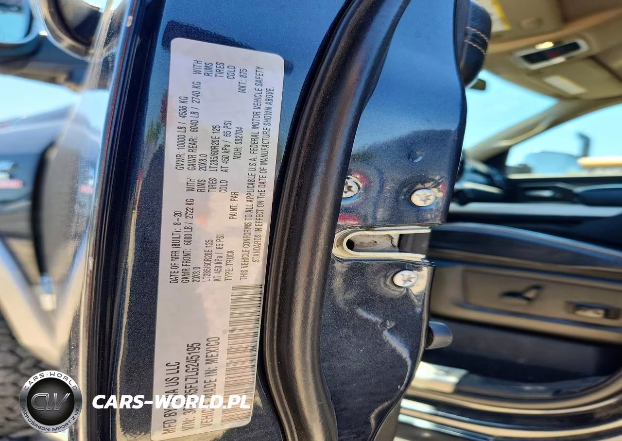 2020 Ram 2500 Laramie VIN:3C6UR5FL7LG245195 - 12