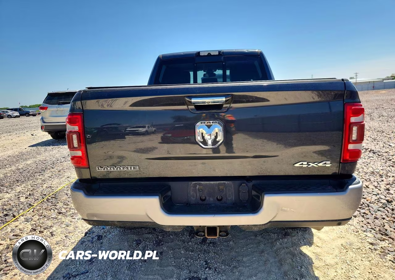 2020 Ram 2500 Laramie VIN:3C6UR5FL7LG245195 - 6