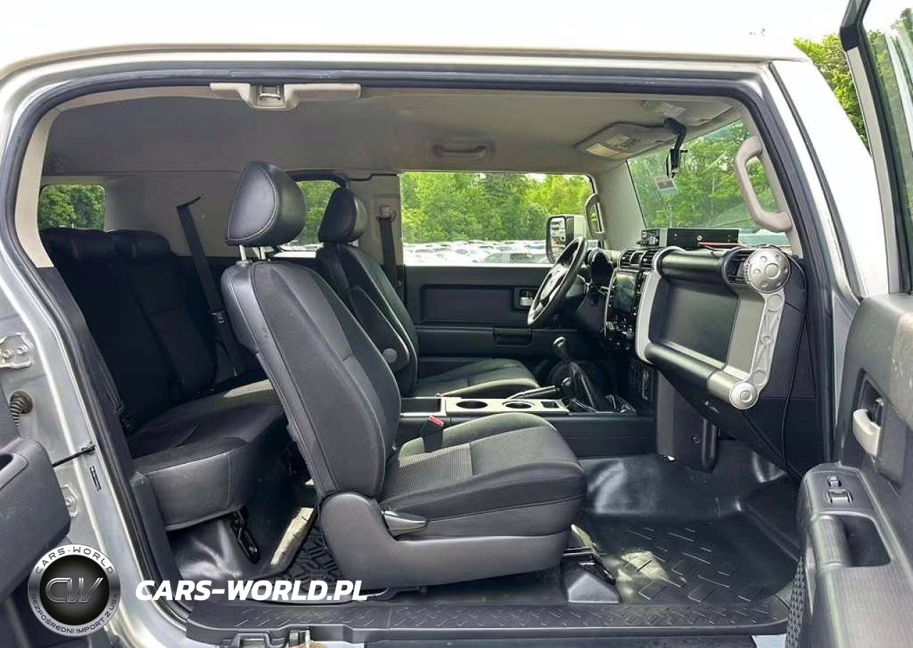 2007 Toyota Fj Cruiser Base VIN:JTEBU11F470062514 - 8