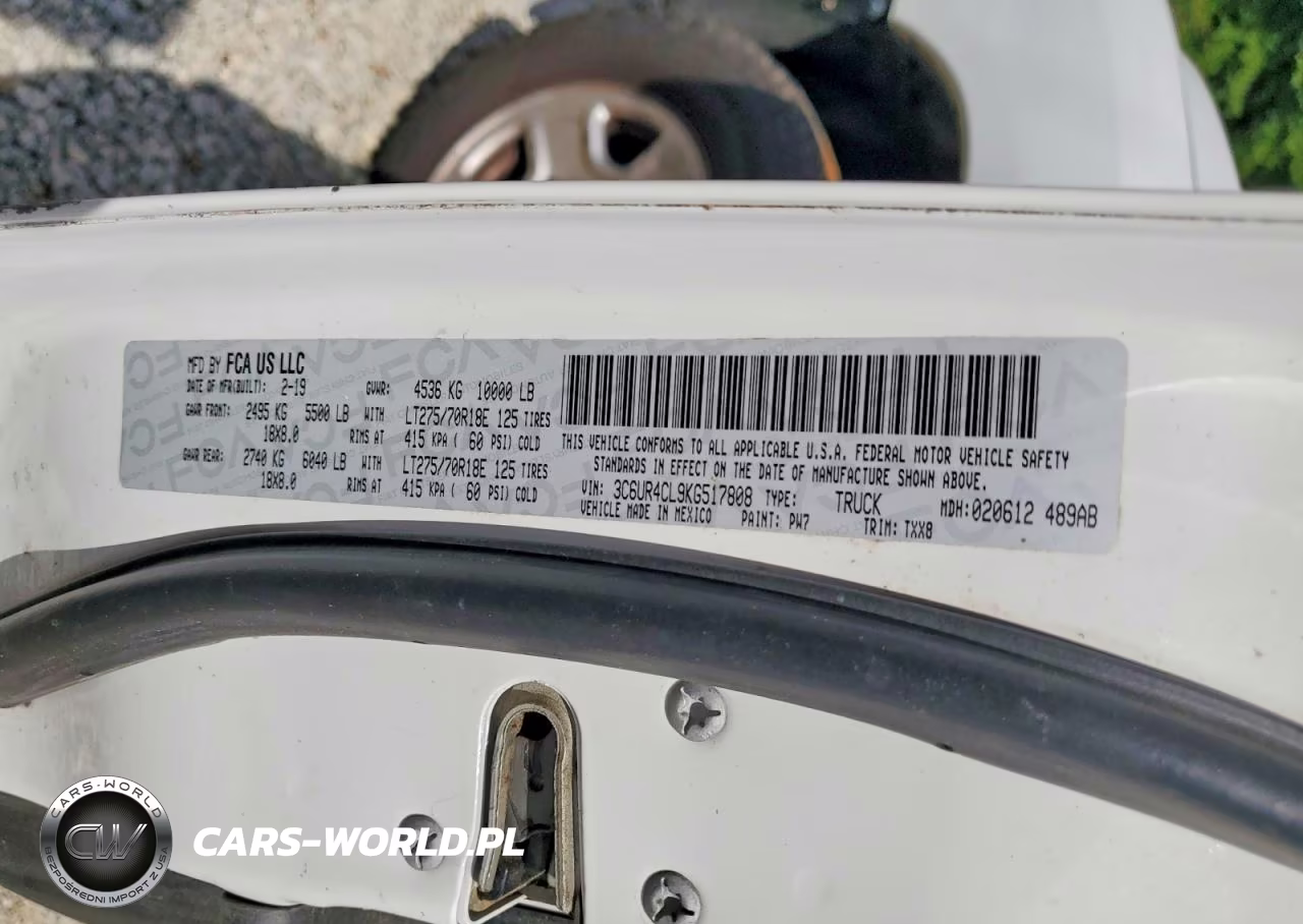 2019 Ram 2500 Tradesman VIN:3C6UR4CL9KG517808 - 12