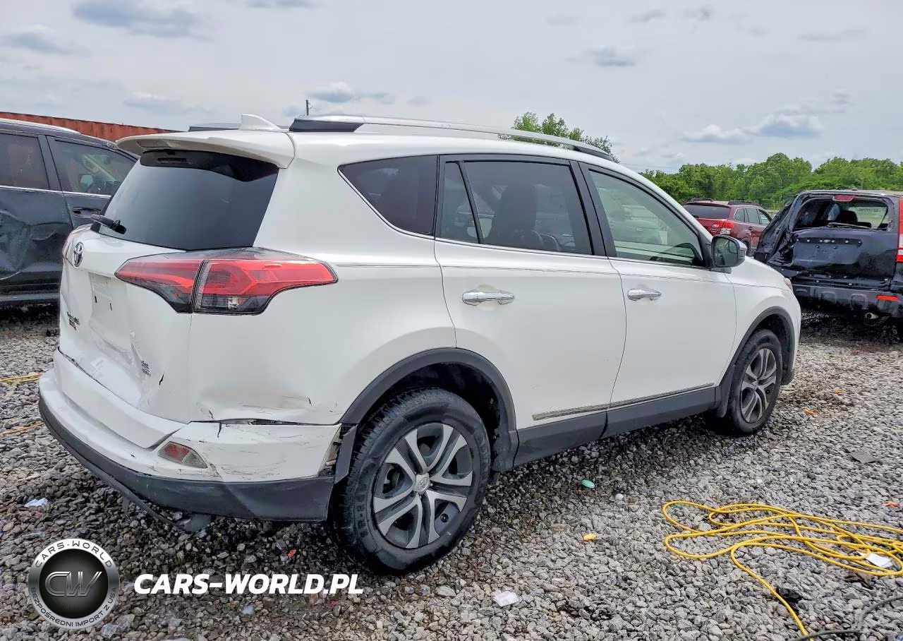 2017 Toyota Rav4 Le VIN:JTMBFREV6HJ106667 - 3