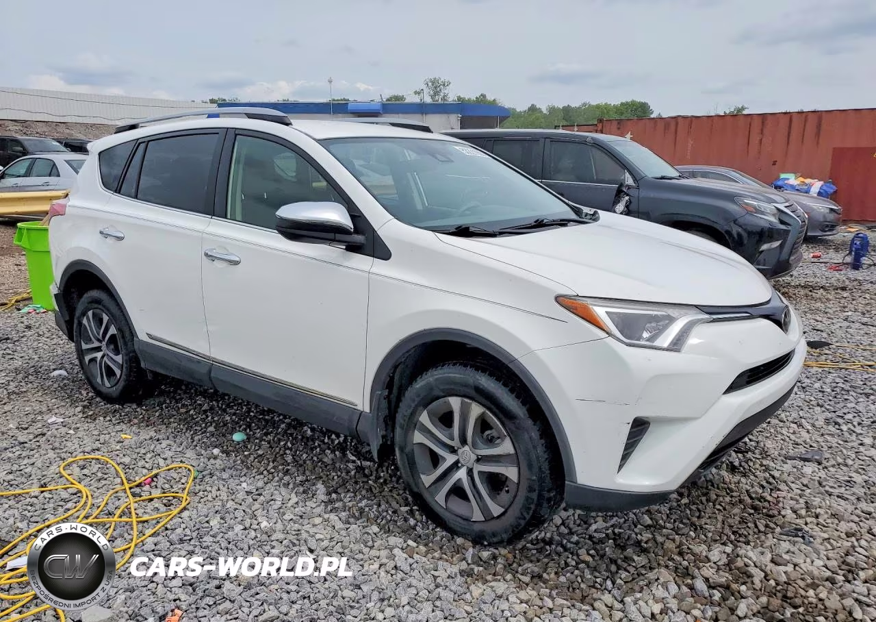 2017 Toyota Rav4 Le VIN:JTMBFREV6HJ106667 - 4