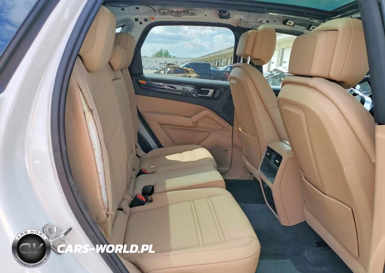 2023 Porsche Cayenne Base VIN:WP1AA2AY4PDA10498 - 11