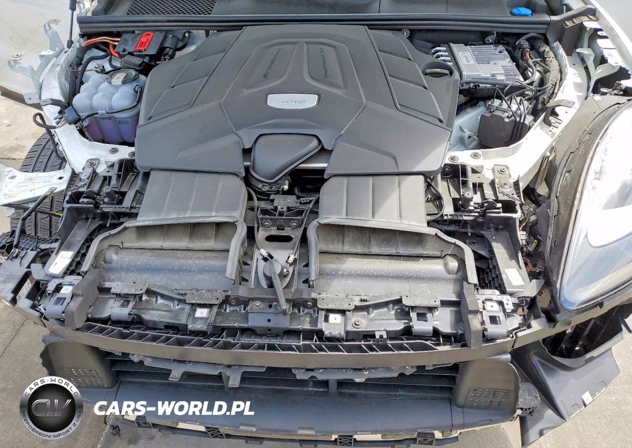 2023 Porsche Cayenne Base VIN:WP1AA2AY4PDA10498 - 12